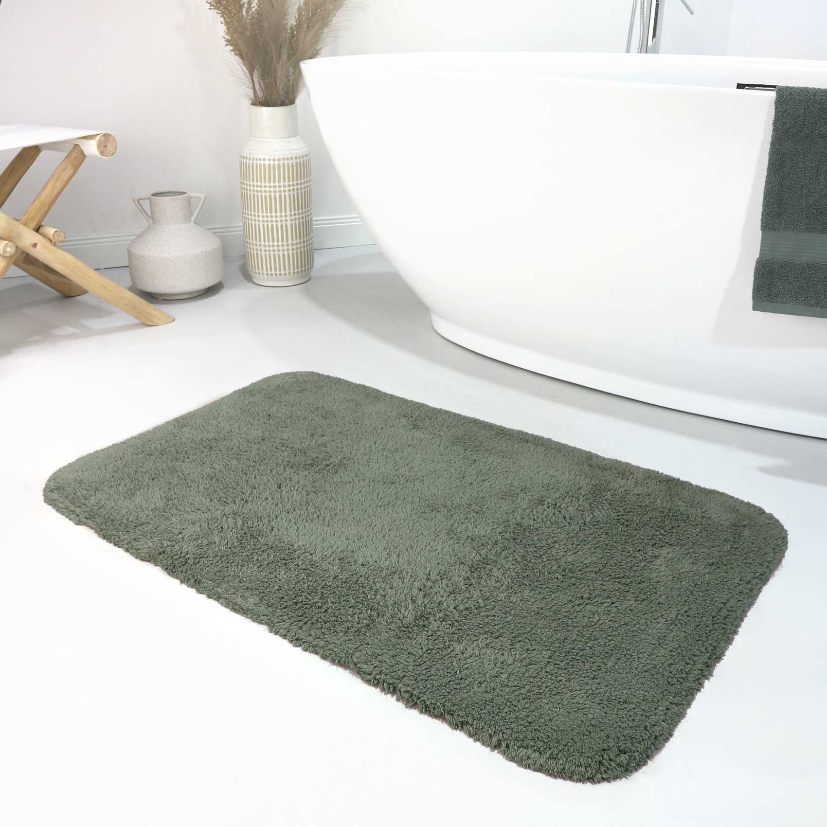 Badteppich Grün "Ole" WECONhome Basics