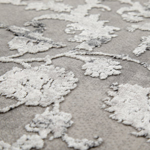 {"class" => "product-thumbnails__image", "alt" => ""}