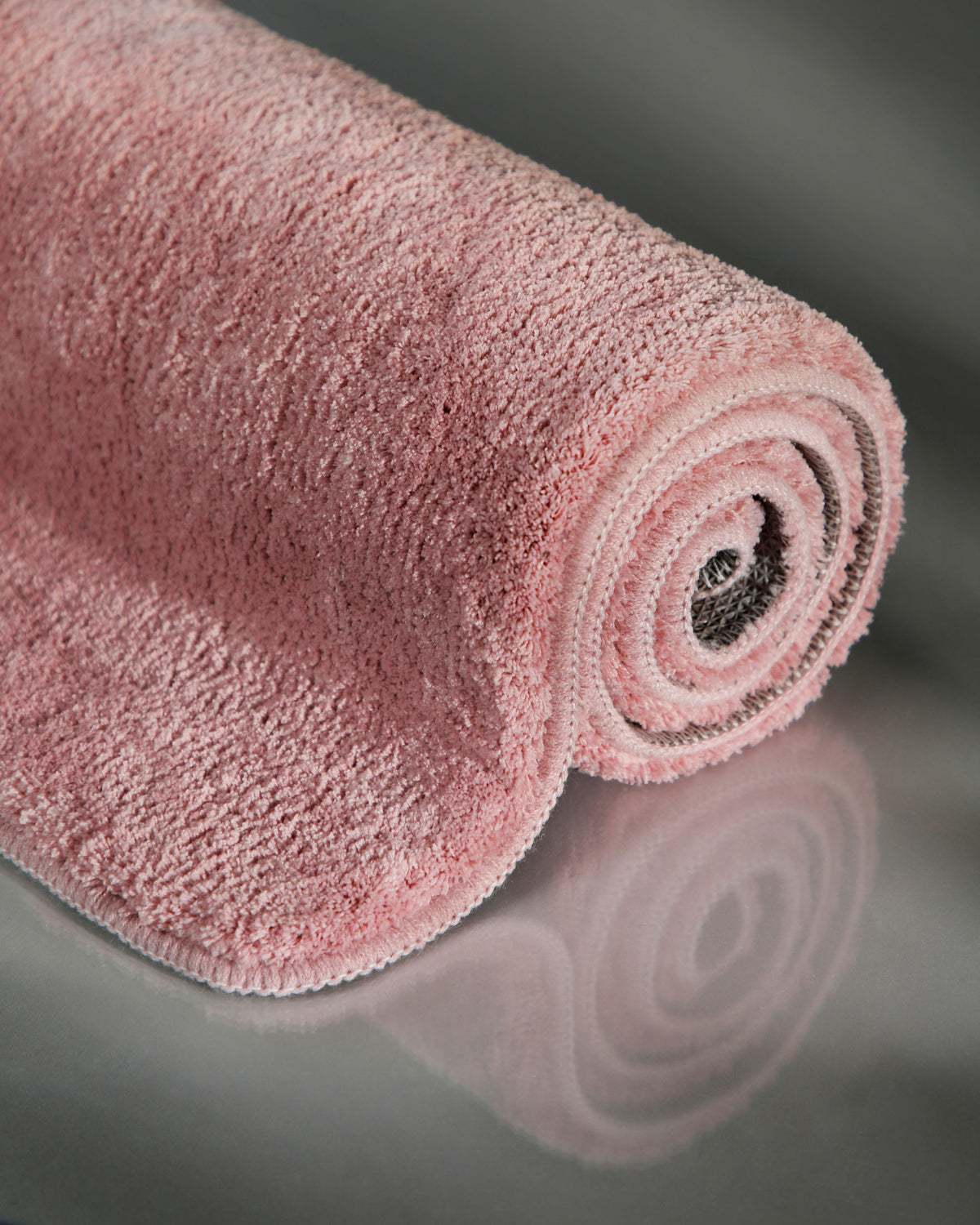 Badematte Badteppich Joris Rosa flauschig Detail Flor Rolle
