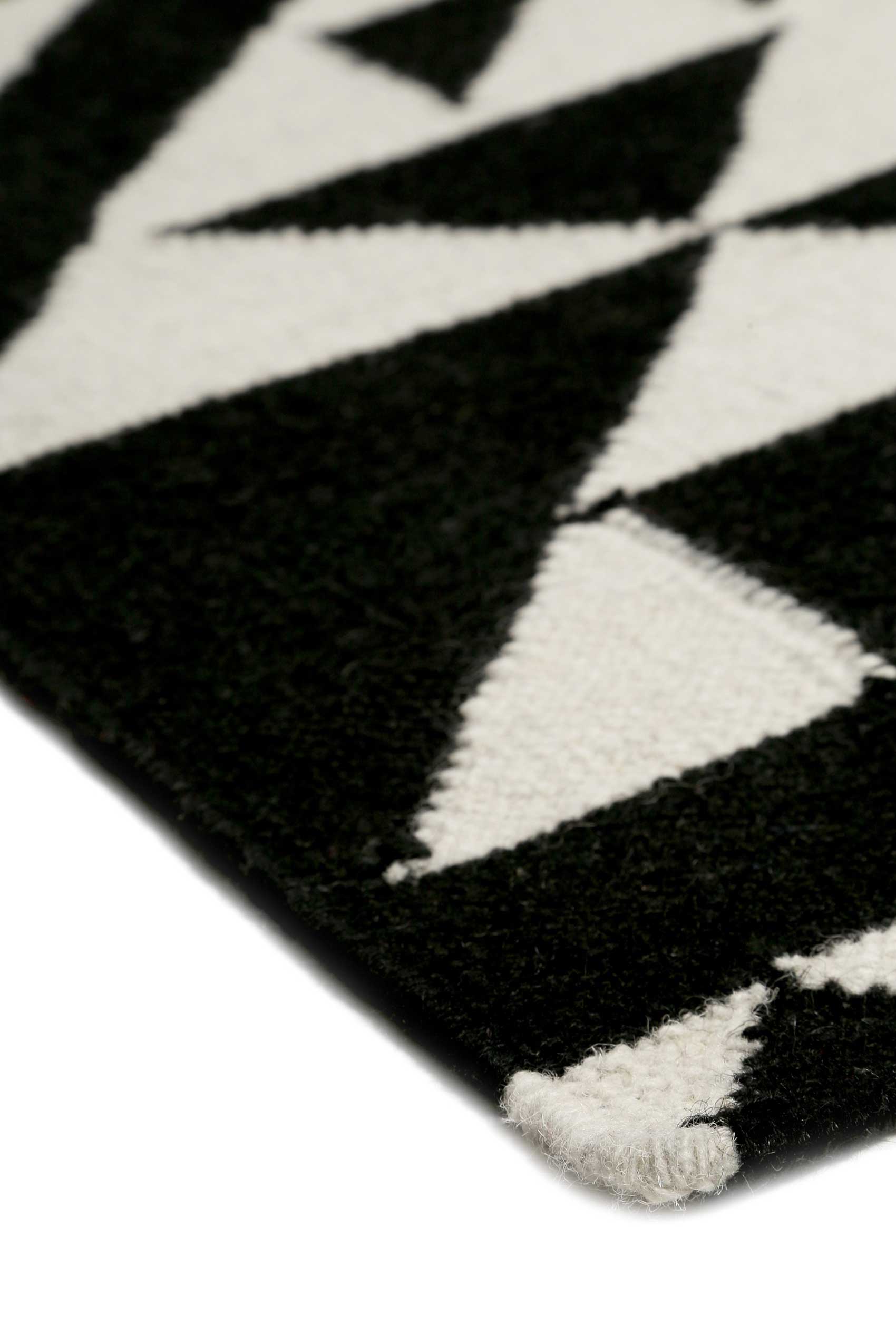 Kelim Teppich Schwarz Creme Weiß aus Wolle "Black Mellow" Accessorize
