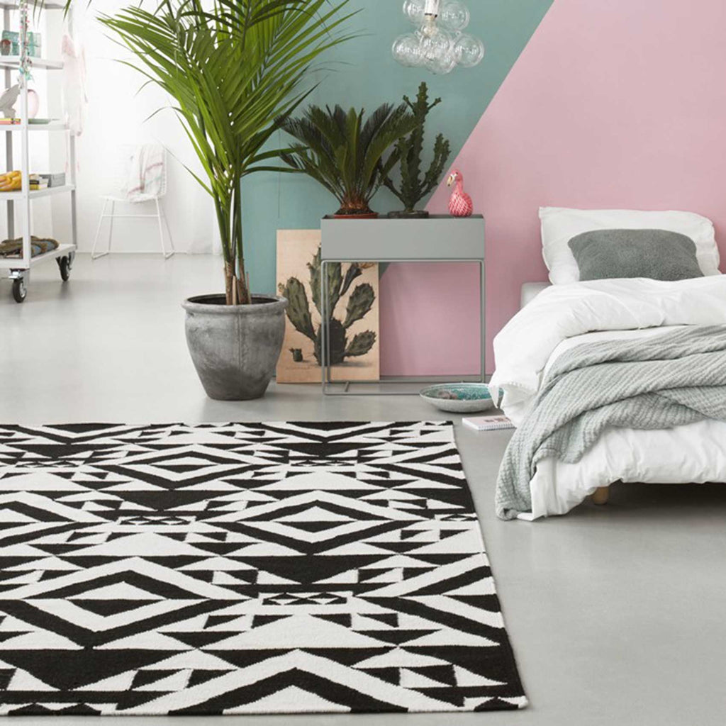 Kelim Teppich Schwarz Creme Weiß aus Wolle "Black Mellow" Accessorize