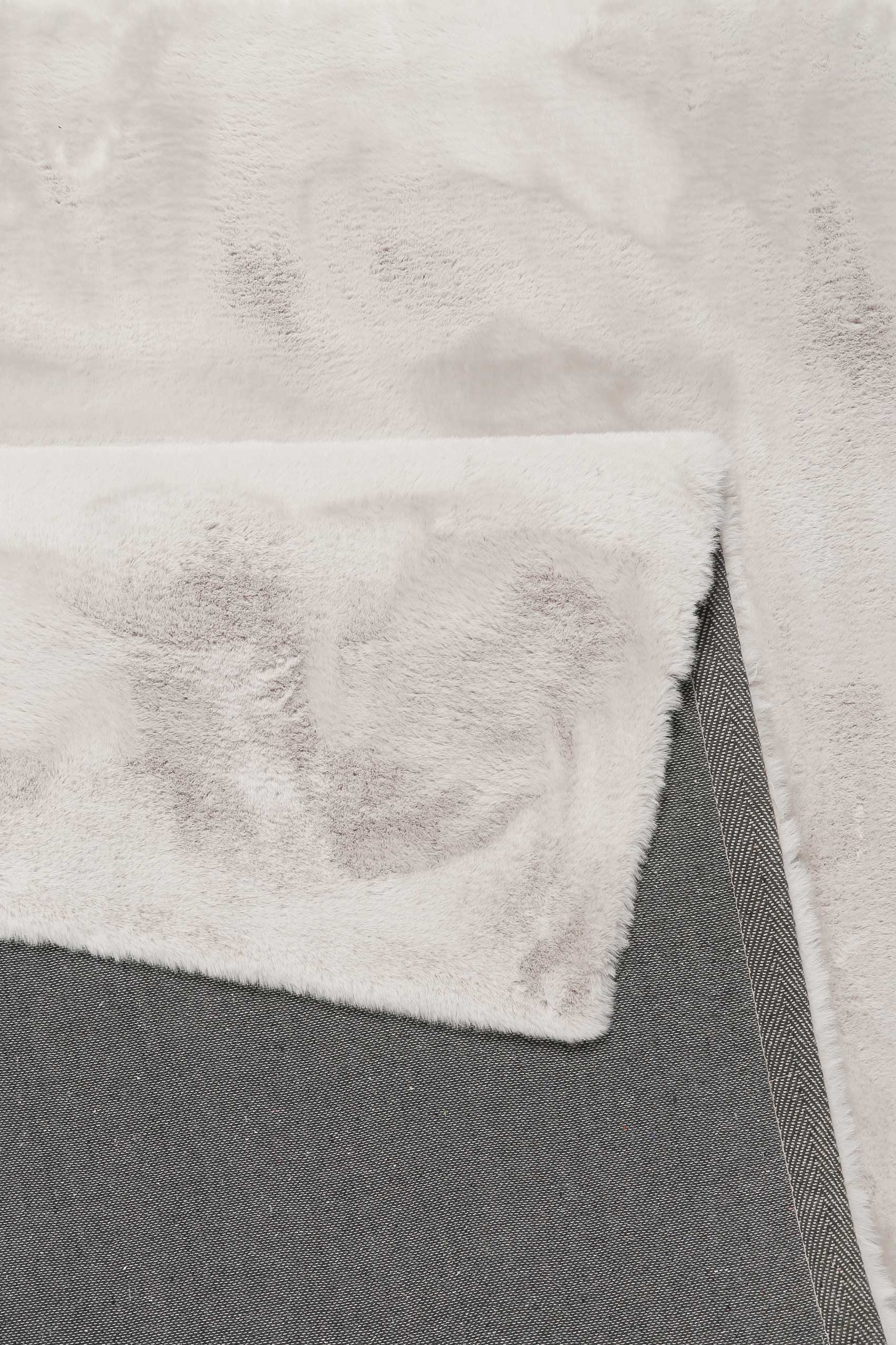 Esprit Kunstfell Teppich Greige und sehr flauschig Hochflor "Alice"