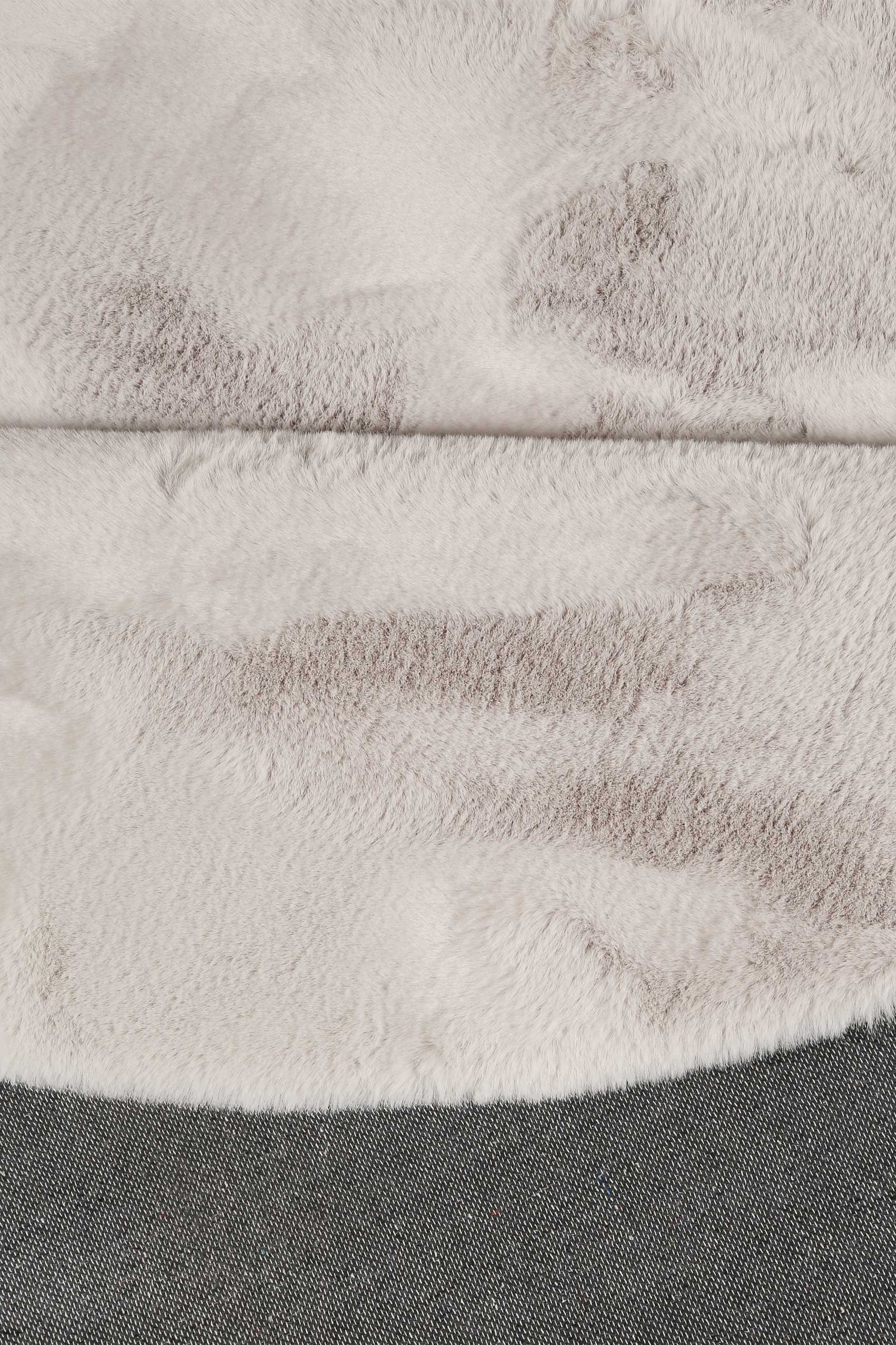 Detailansicht Esprit Hochflor Teppich Alice