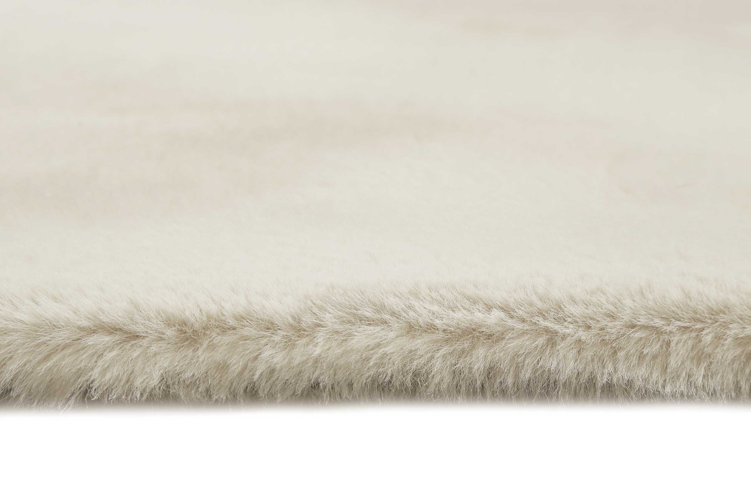 Esprit Kunstfell Teppich Creme Beige und sehr flauschig Hochflor "Alice"