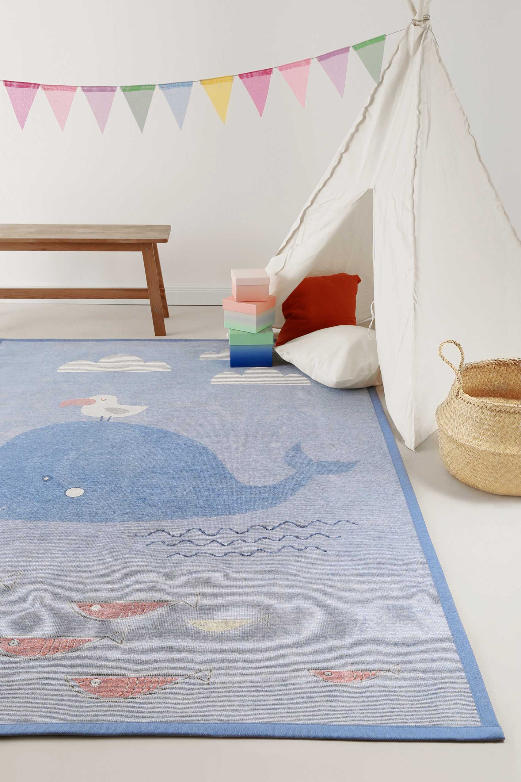 Esprit Kinder-Wendeteppich Blau "Whale Buddy"