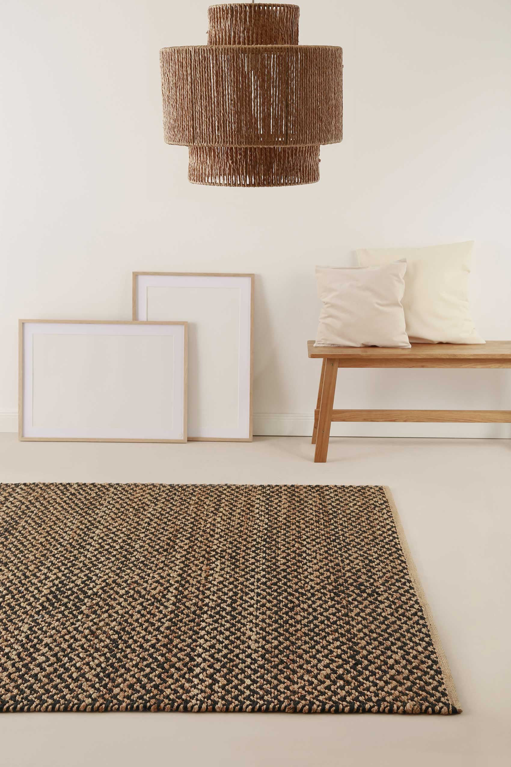 Kelim Teppich Schwarz Beige aus Naturfaser "Montpellier" Green Looop