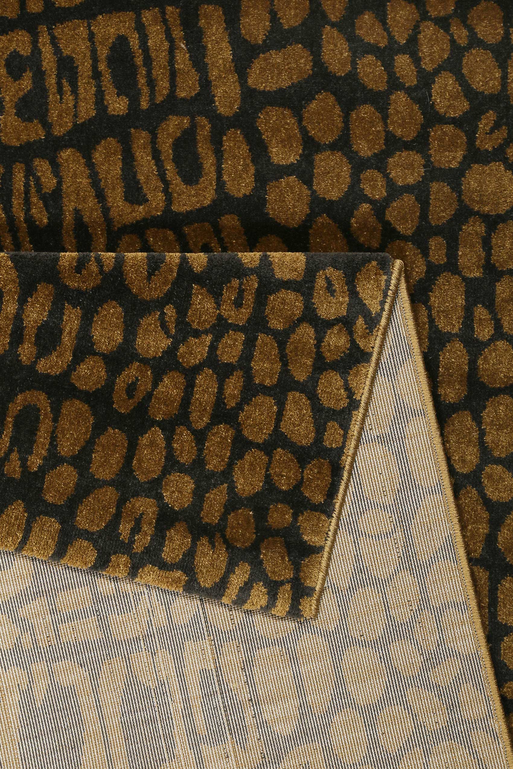 Teppich Animal Print Messing Braun "Croco" WECONhome