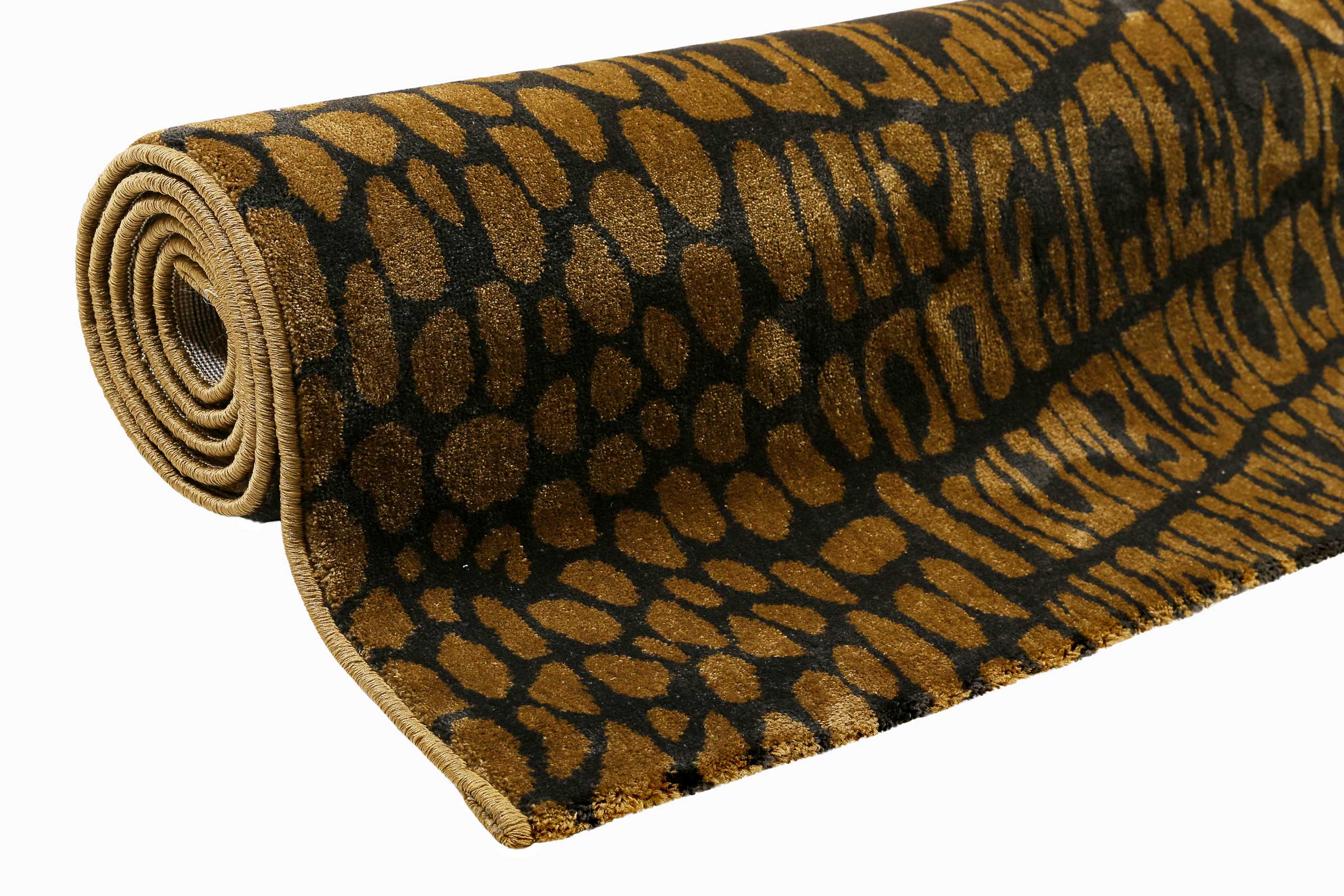 Teppich Animal Print Messing Braun "Croco" WECONhome