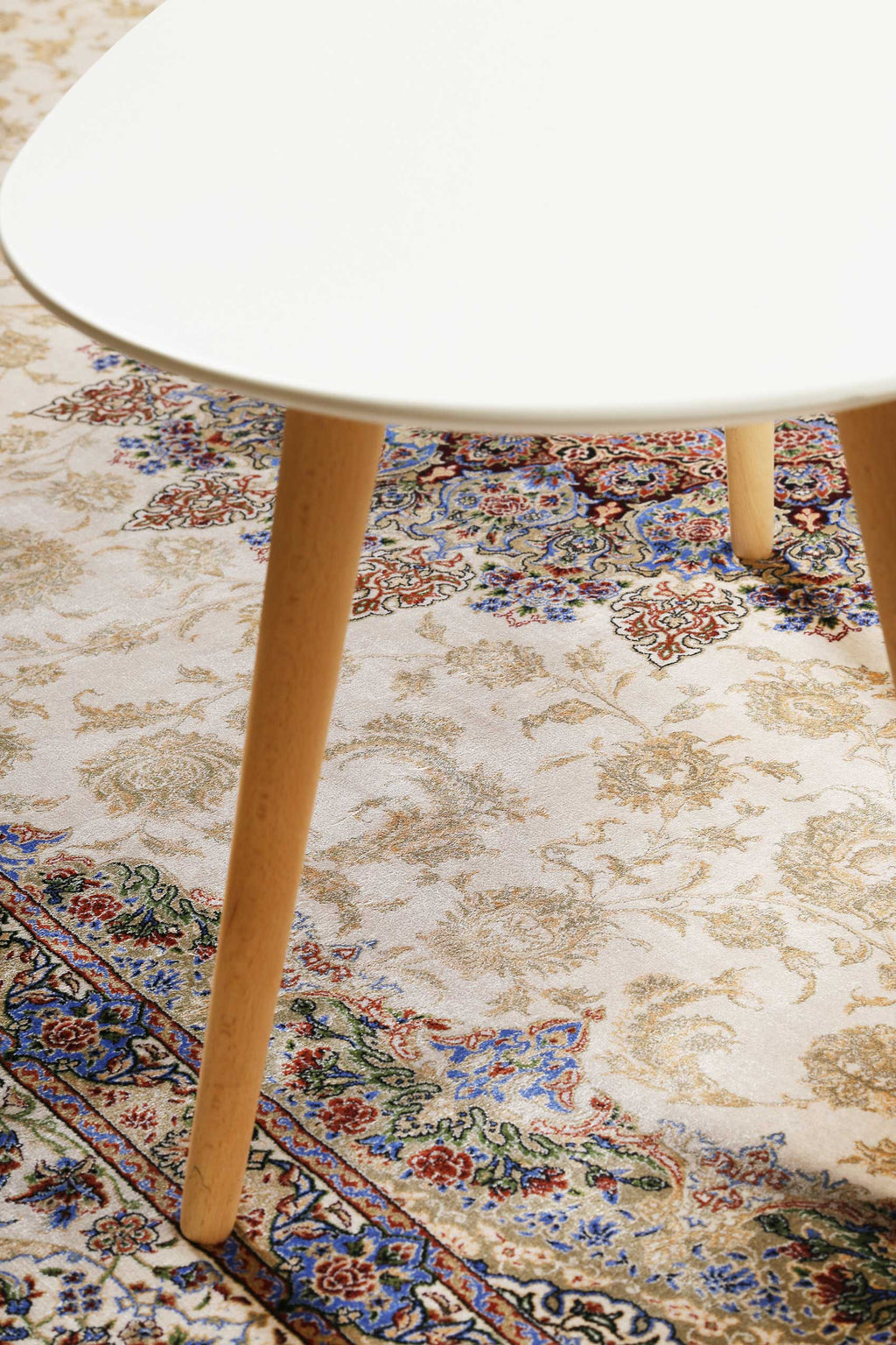 Orientteppich Beige "Täbriz" by WECONhome