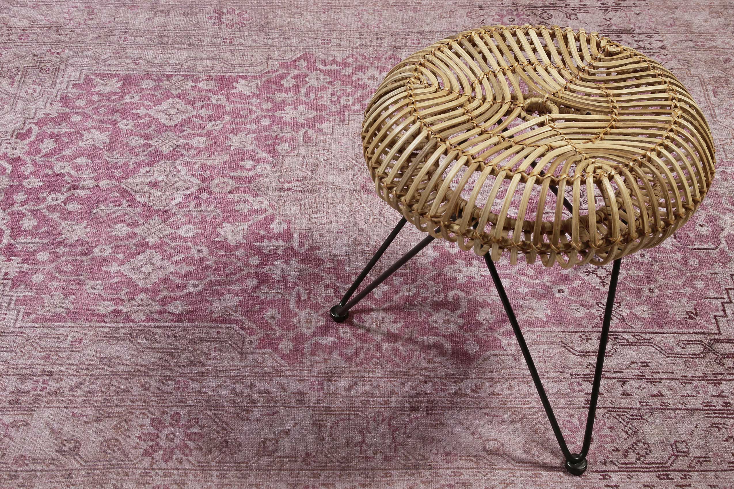 Vintage Teppich Grau Beige Rosa "Past Future" WECONhome